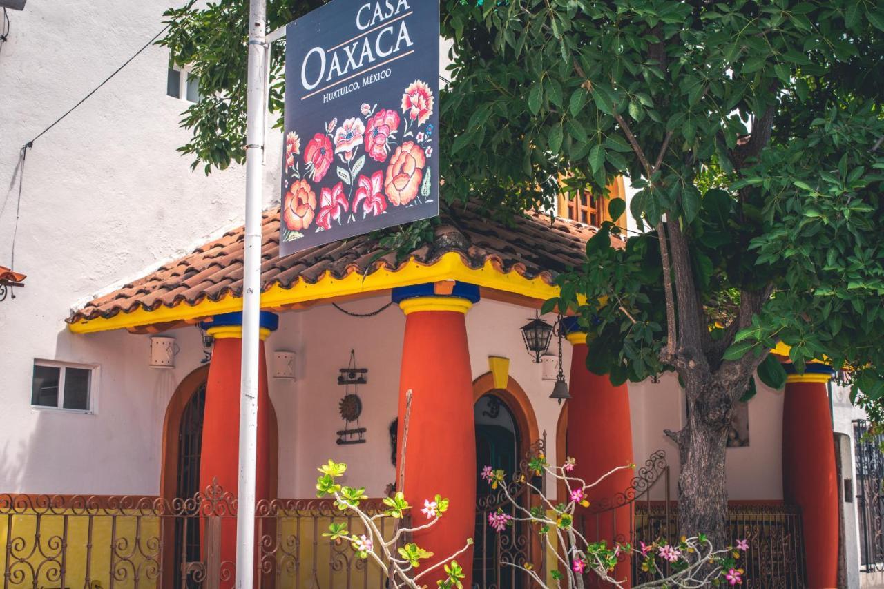 Hotel Casa Oaxaquena à Santa Cruz Huatulco Extérieur photo