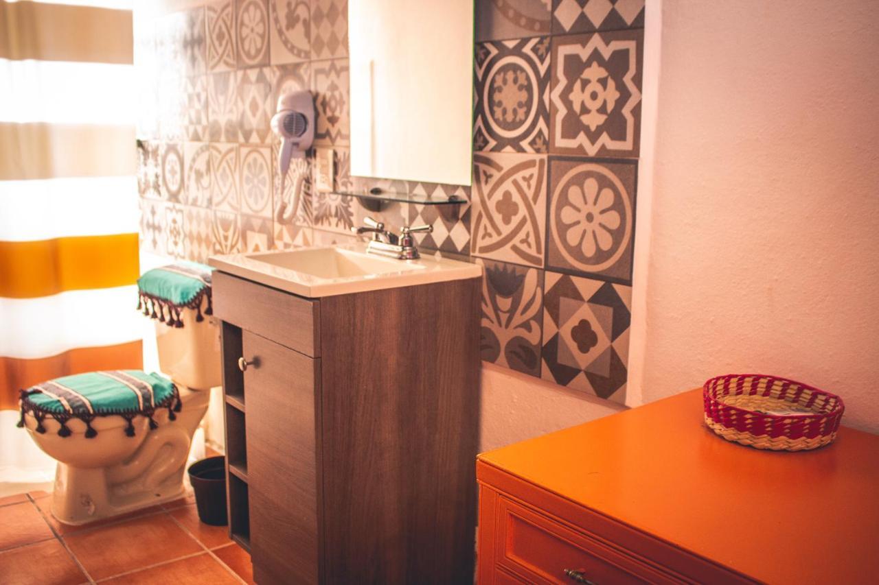 Hotel Casa Oaxaquena à Santa Cruz Huatulco Extérieur photo