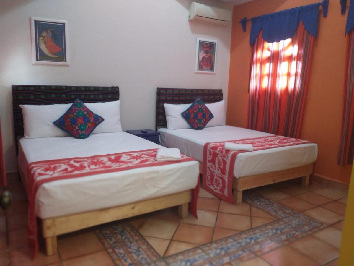 Hotel Casa Oaxaquena à Santa Cruz Huatulco Extérieur photo