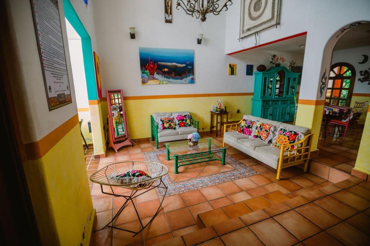 Hotel Casa Oaxaquena à Santa Cruz Huatulco Extérieur photo